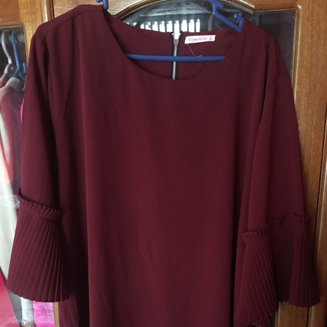 Preloved St Yves Mom