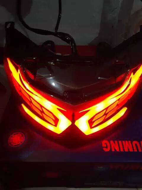 Lampu stop nmax /stop lamp nmax/stop nmax model lexus