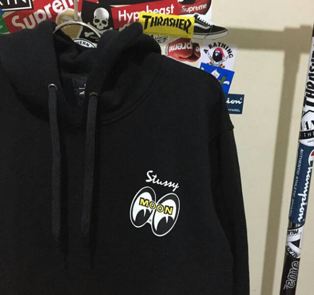 stussy x mooneyes