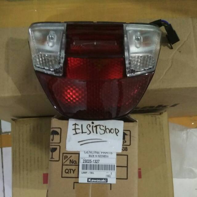 LAMPU BELAKANG KAZE R
