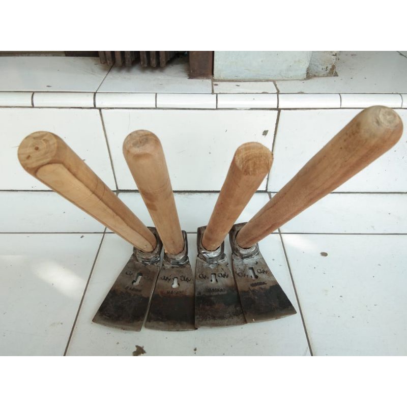 Petel Banci Kayu Cangkul/Pacul Kecil Pethel Rimbas Pande Bahan Baja/Per