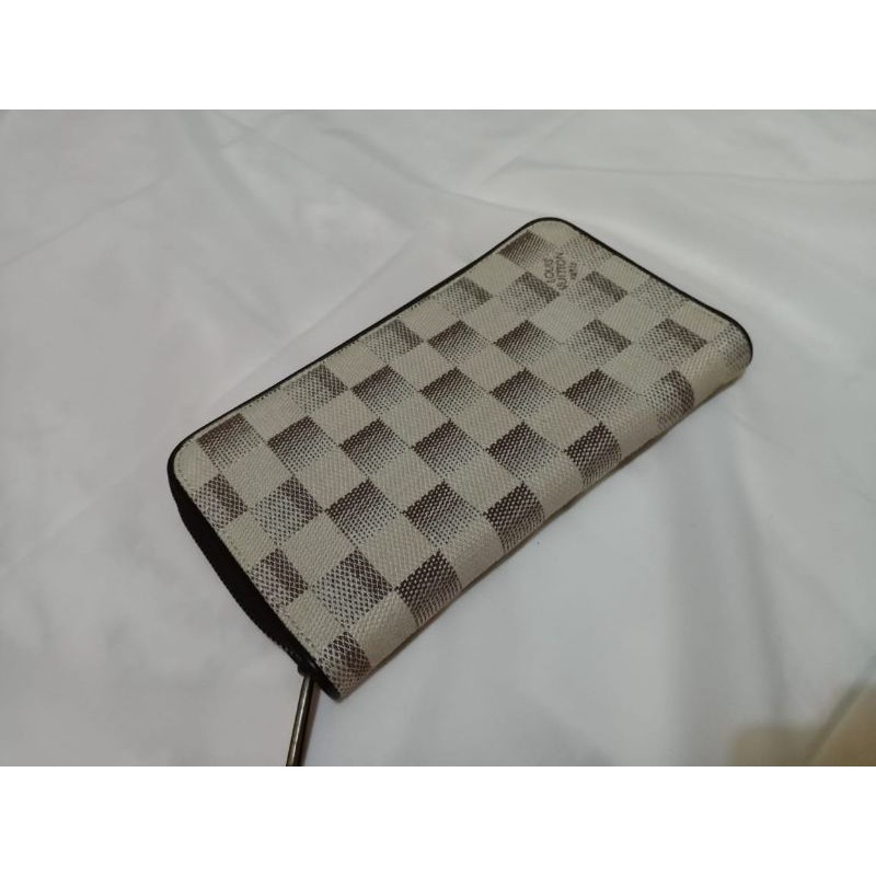 preloved dompet LV kulit asli