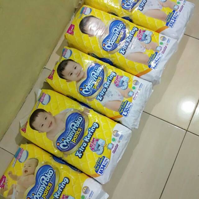 MAMY POKO PANTS S40,,M34,,L30,,XL26,,XXL24 TYPE CELANA EXTRA DRY PAMPERS MURAH