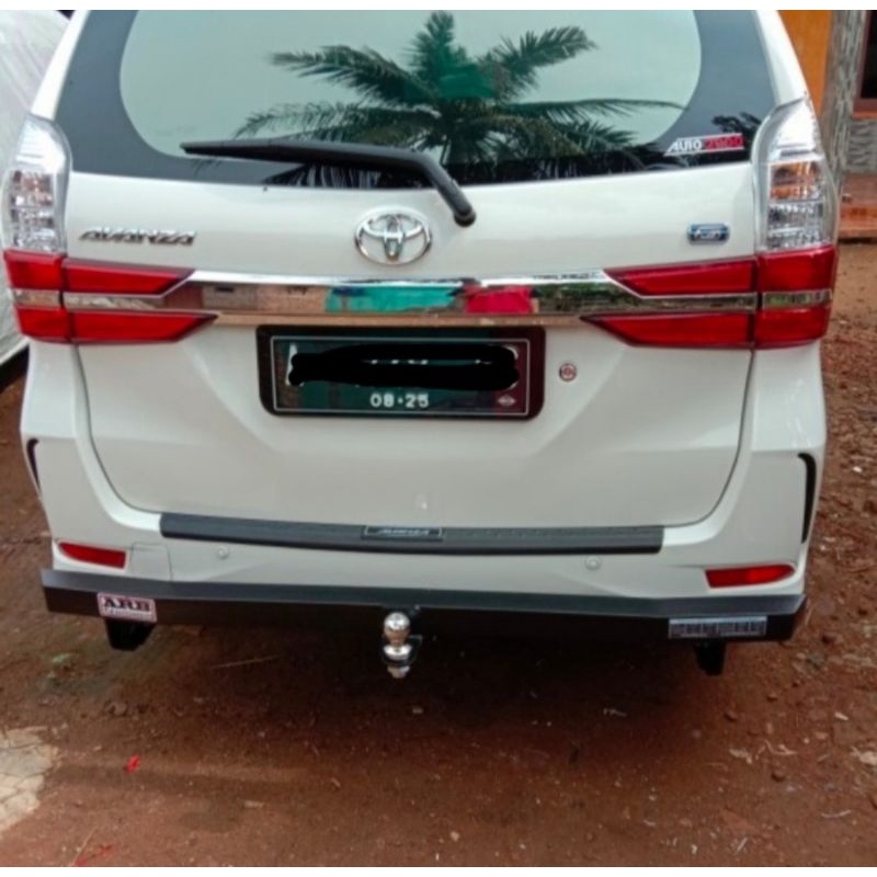 Towing belakang Avanza