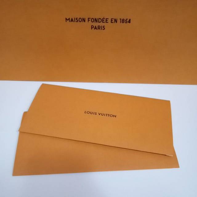 

LOUIS VUITTON AUTHENTIC RECEIPT ENVELOPE
