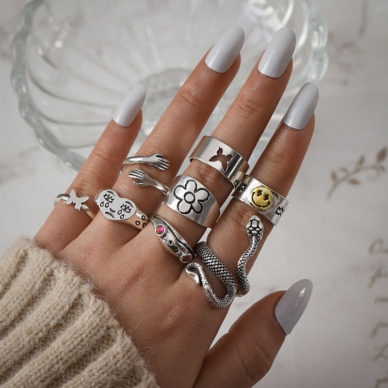 8pcs / Set Cincin Desain Ular Katak Butterfly Flower Crying face Gaya Vintage Punk Untuk Wanita