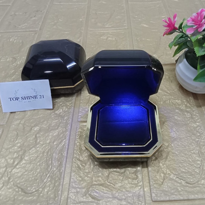 Kotak Cincin Hitam untuk Berlian/Emas Perak Cowok Pria Laki-Laki Mewah