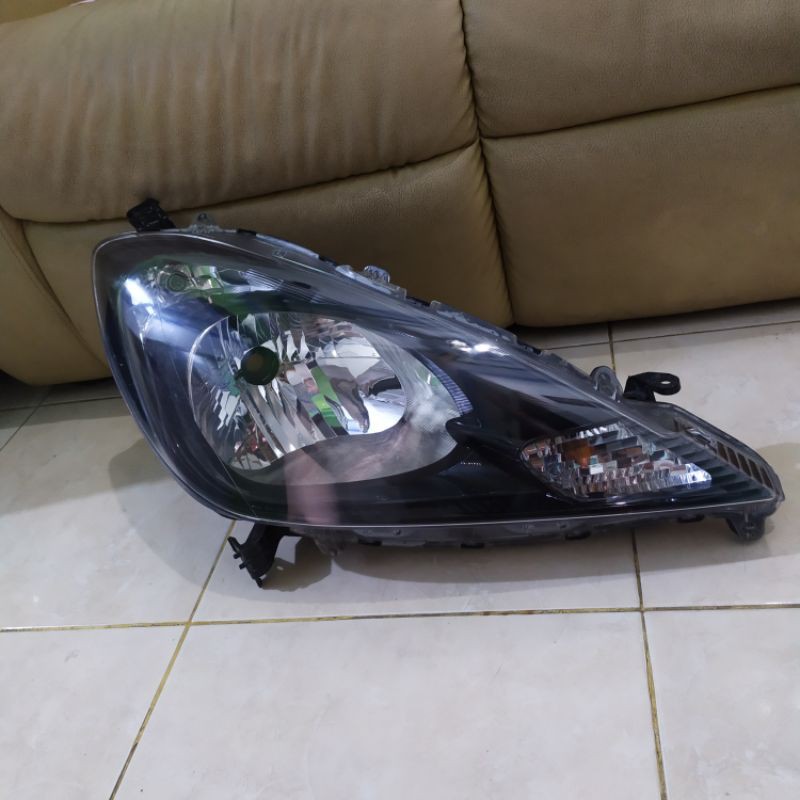 headlamp Lampu depan Honda jazz RS 2013 smoke