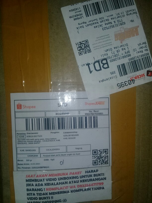 Mika Coklat Pagar Rumah