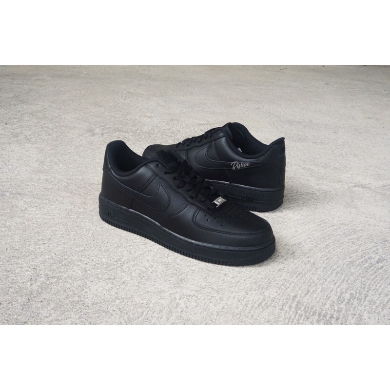 Nike Air Force 1 Low Triple Black