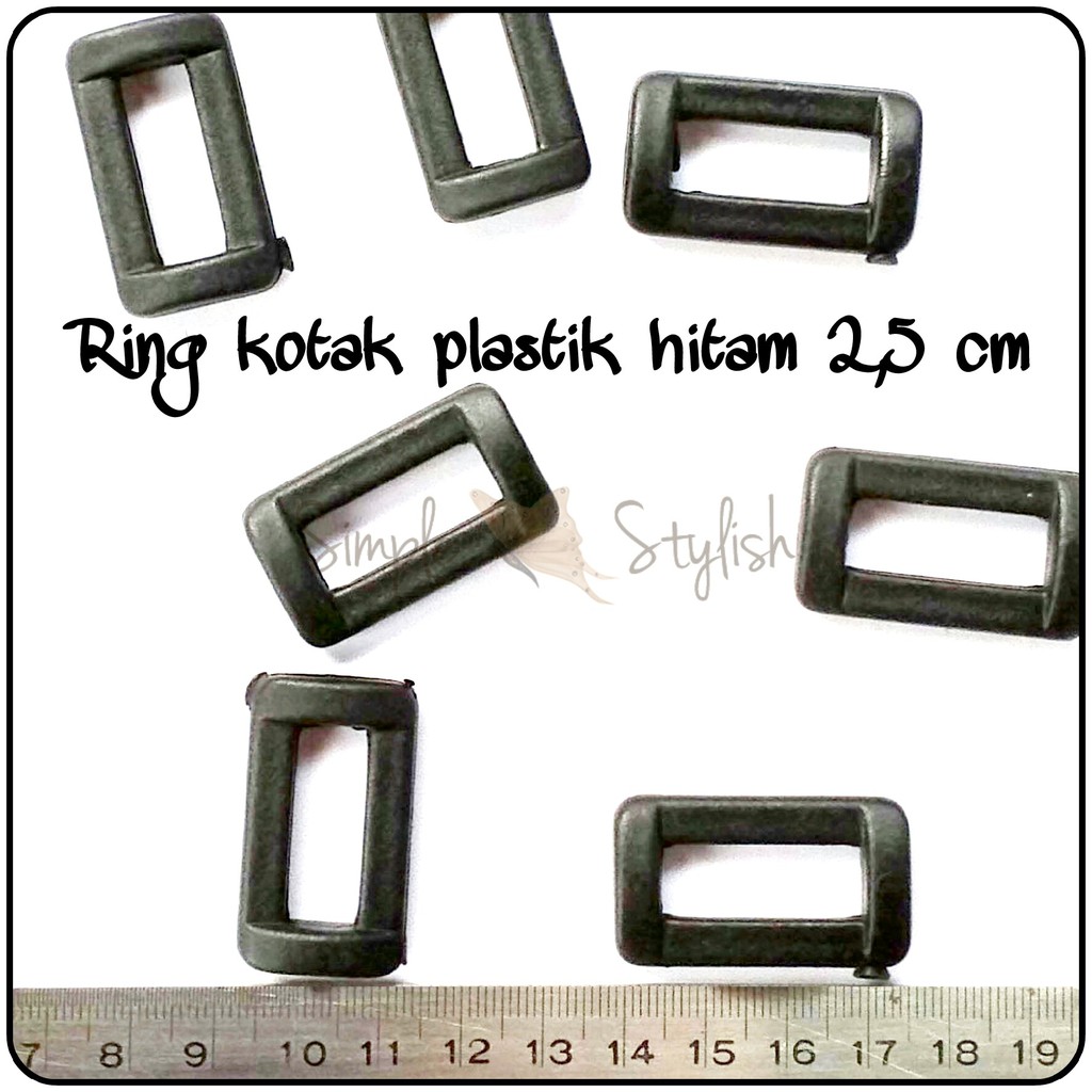 Ring kotak 25 mm Plastik hitam