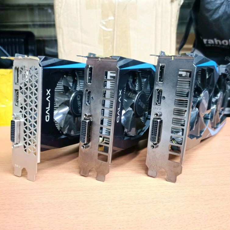 VGA GALAX GTX 950 2GB - DDR5 -128 BIT PCI EXPRESS LIKE NEW