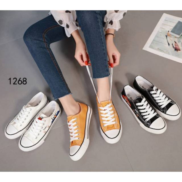 Sepatu Sneaker FASHION KAWS X#JR-1268