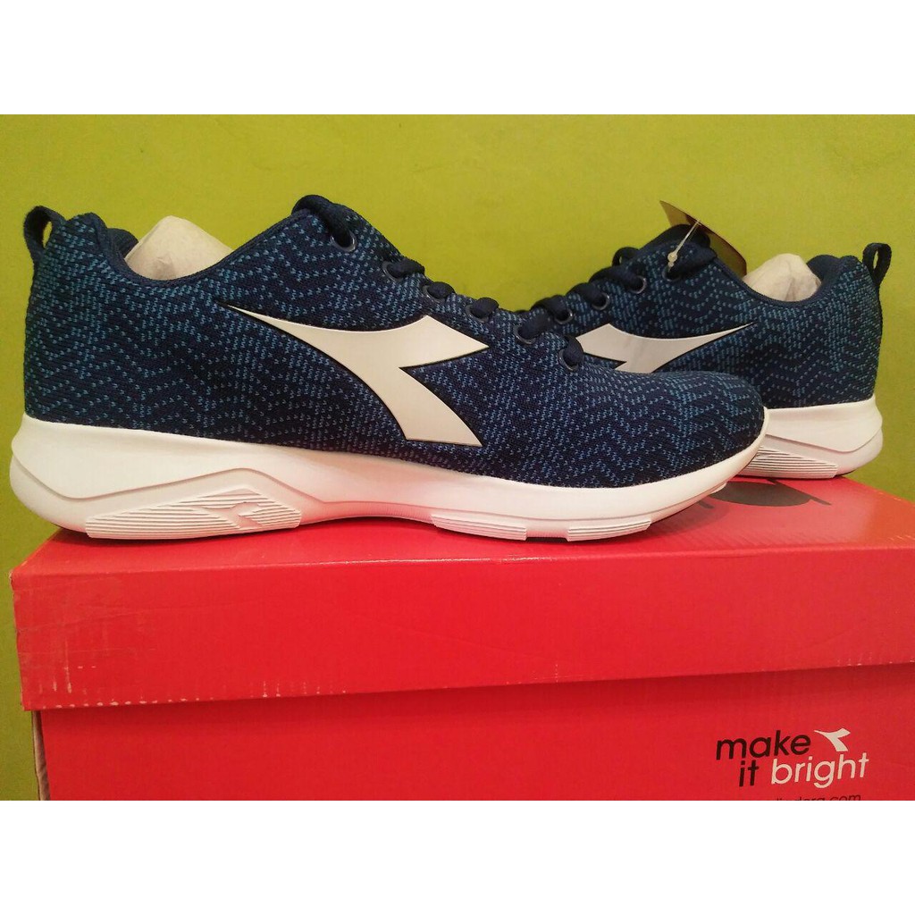 DIADORA X RUN LIGHT 4 DEEP WATER BIRU