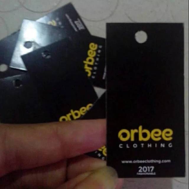 

Hang Tag Untuk Distro