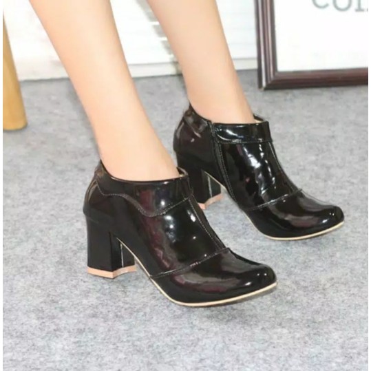 Sepatu Boots Wanita glossi Tinggi 7cm