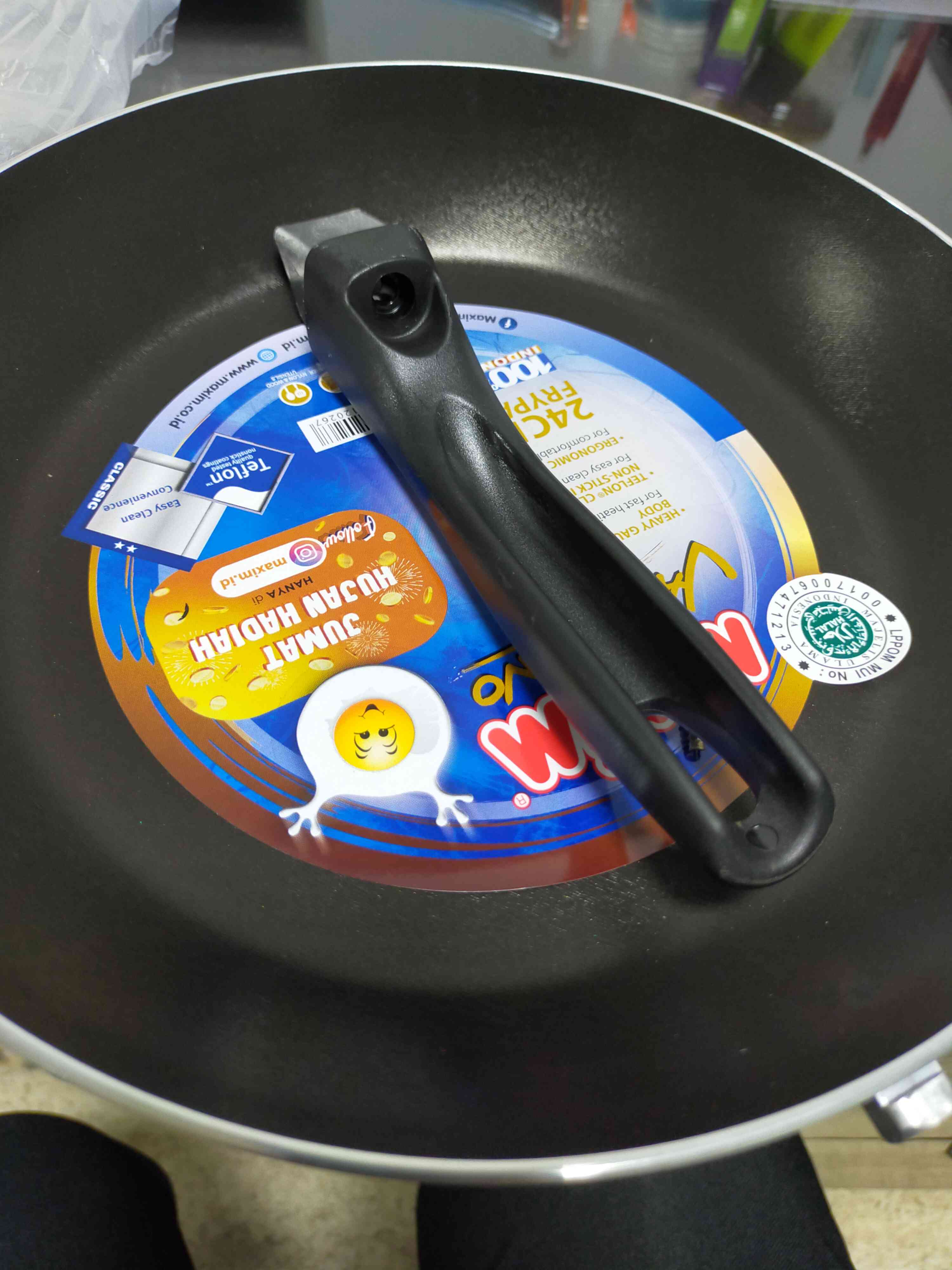 Maxim Valentino 24 Cm. Frypanteflon  Penggorengan 24 Cm Teflon. Baru & Original