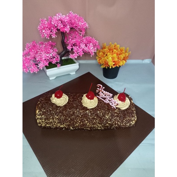 

Mocca Roll Cake Premium
