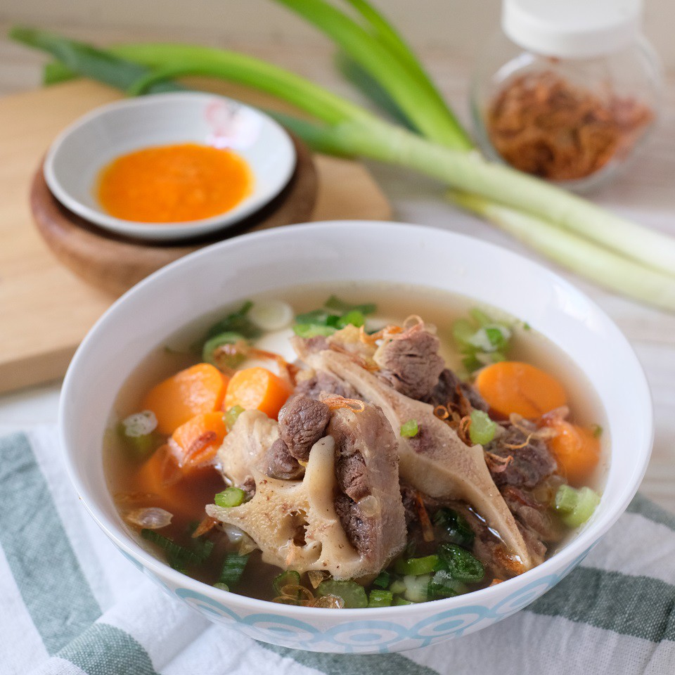 

Paket Sop Buntut Rempah Premium Siap Saji (Daging Import Aus / NZ ) Frozen