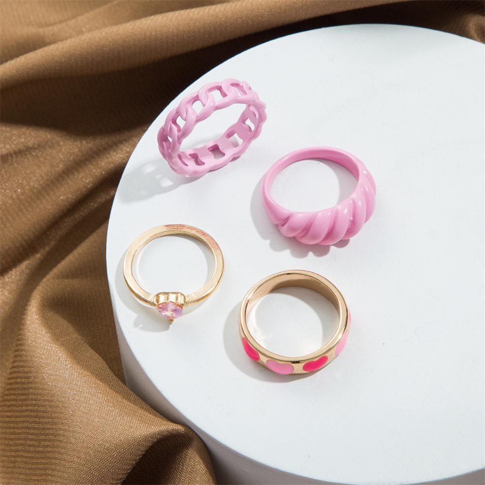 Y2K 4pcsset Cincin Resin Desain Hati Hollow Hias Berlian Pink Gaya Trendy Untuk Wanita