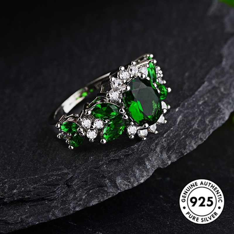 Cincin Sterling Silver 925 Dengan Batu Emerald Elegan Untuk Wanita