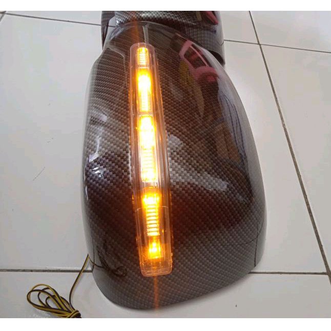 COVER SPION LAMPU INNOVA LAMA CARBON