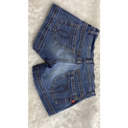 PRELOVEDcelana pendek Jeans