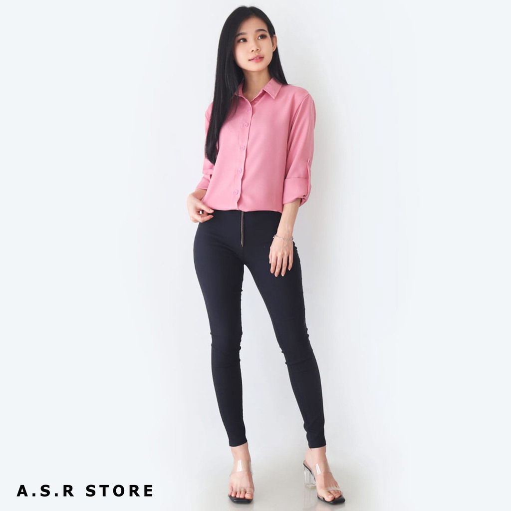 AUREL KEMEJA WANITA// ATASAN CASUAL TRENDY// SIZE S M L XL XXL// BLOUSE KOREAN STYLE COCOK UNTUK KERJA DAN ACARA TERTENTU// BAHAN KAIN SHAKILA PREMIUM QUALITY// UKURAN REGULER JUMBO OVERSIZE READY// OTHERS TREN MODEL TERBARU KEKINIAN VIRAL BERKUALITAS