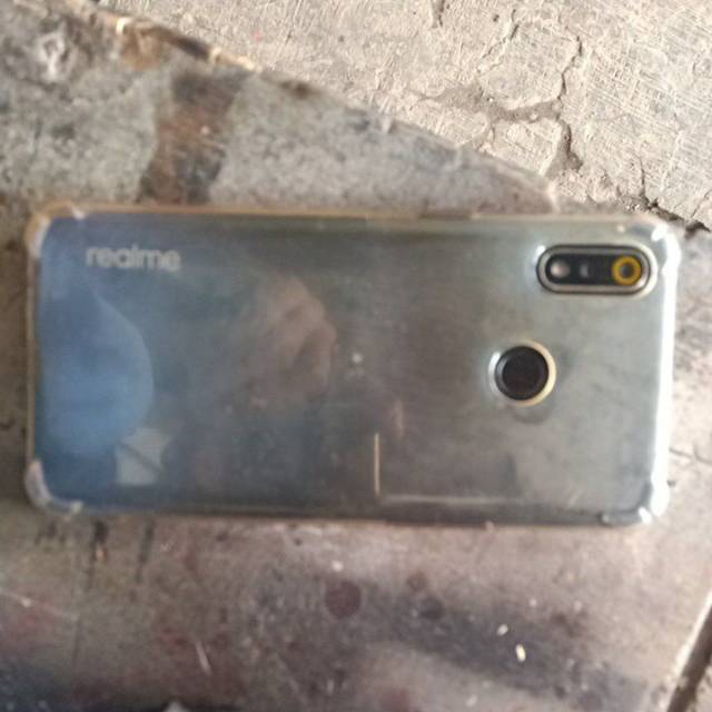 Realmi 3 ram 3/32gb warna biru second