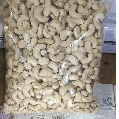 Kacang mede mentah 1kg