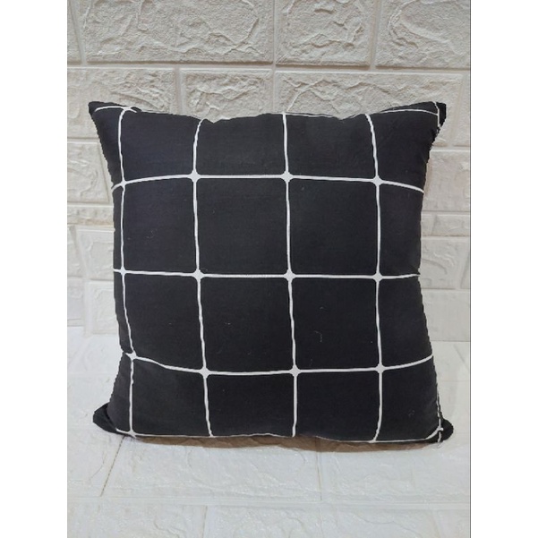 SARUNG BANTAL SOFA 40 × 40 ( SARUNG BANTAL katun motif  ) SLEETING