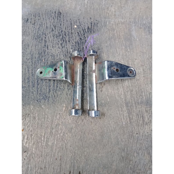 Pangkon dudukan kupingan lampu depan Yamaha Rx King Lama Rx special original