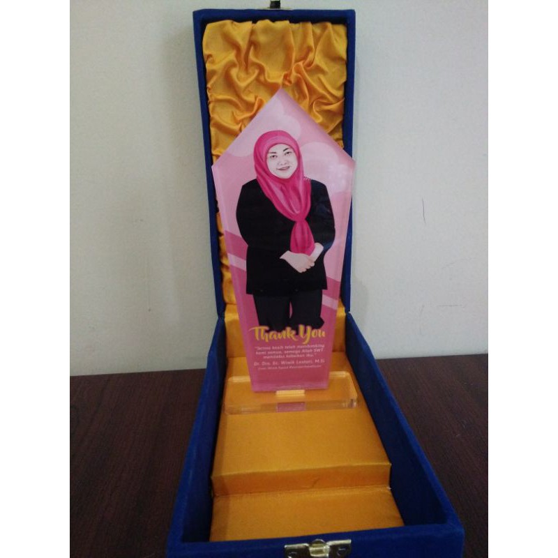 Plakat Akrilik Untuk Dosen |Kado Dosen| Kado Plakat| Kado Akrilik