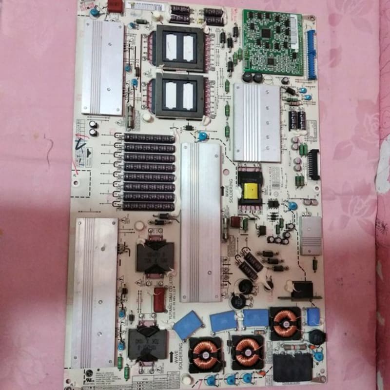 PSU - regulator - power supply tv led LG 47LE4500 - 47LE5300 - 47LE5500
