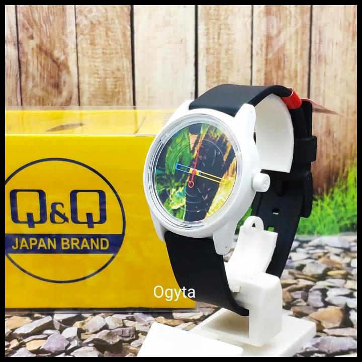 Harga Qq Jam Tangan Pria Smile Solar Terbaru Januari 22 Biggo Indonesia