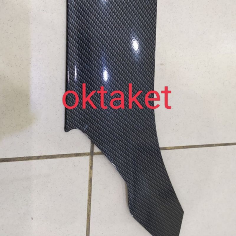 trunk lid list bagasi belakang mobil all new Rush/ Terios 2018 2020 2020 Gr Sport carbon Glossy