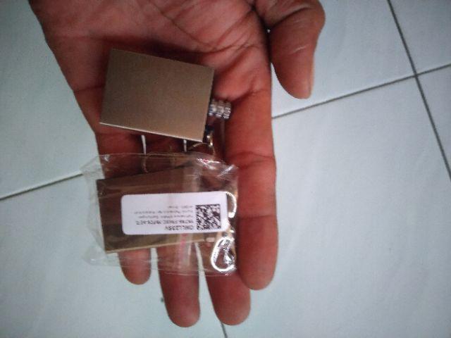 Outdoor Waterproof Kerosene Lighter Mancis Gesek Korek Api Mini Kotak Belum Termasuk Isi