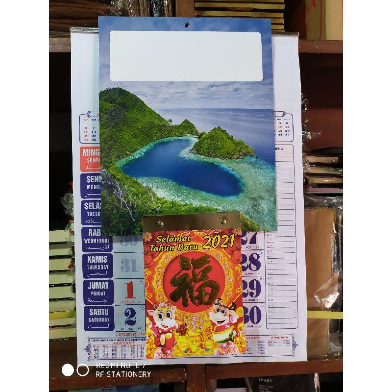 

kalender harian 2021 + tatakan pemandangan