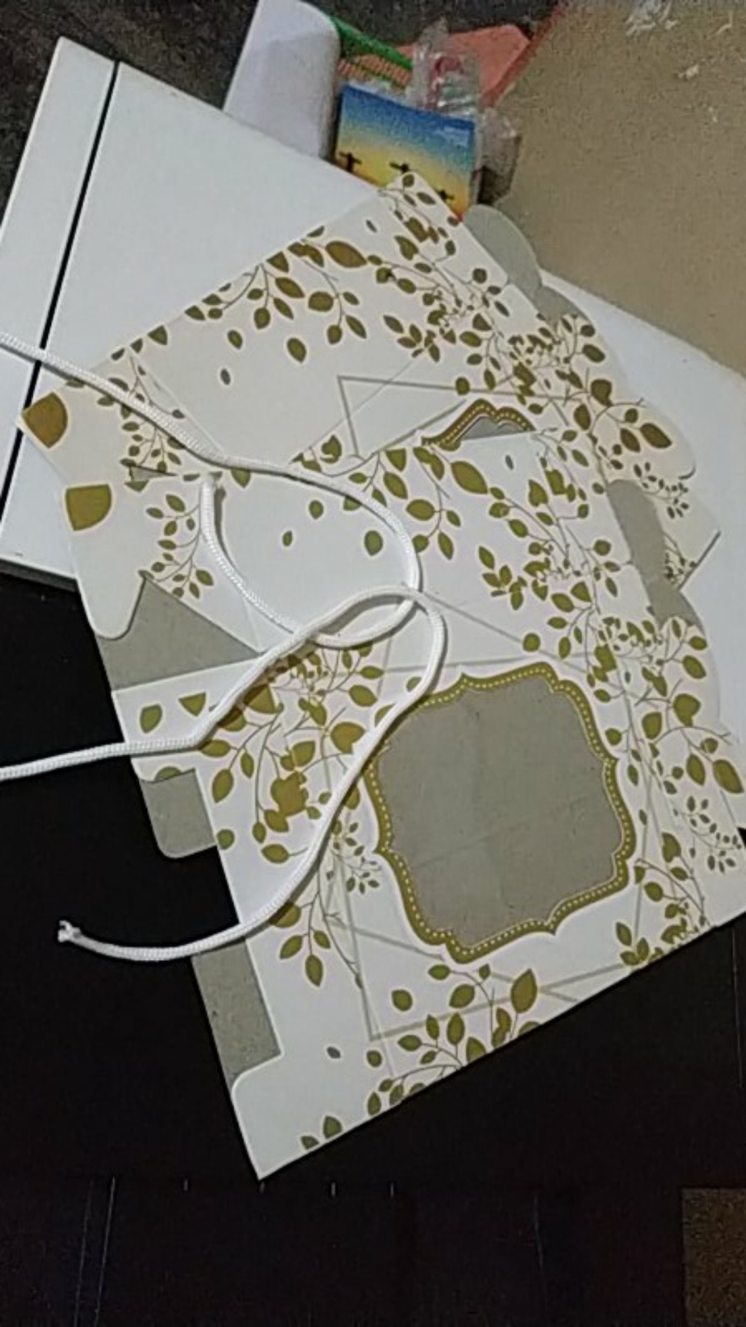 Bok Mangkok Matahari (kotak Daun Kecil) Free Tali