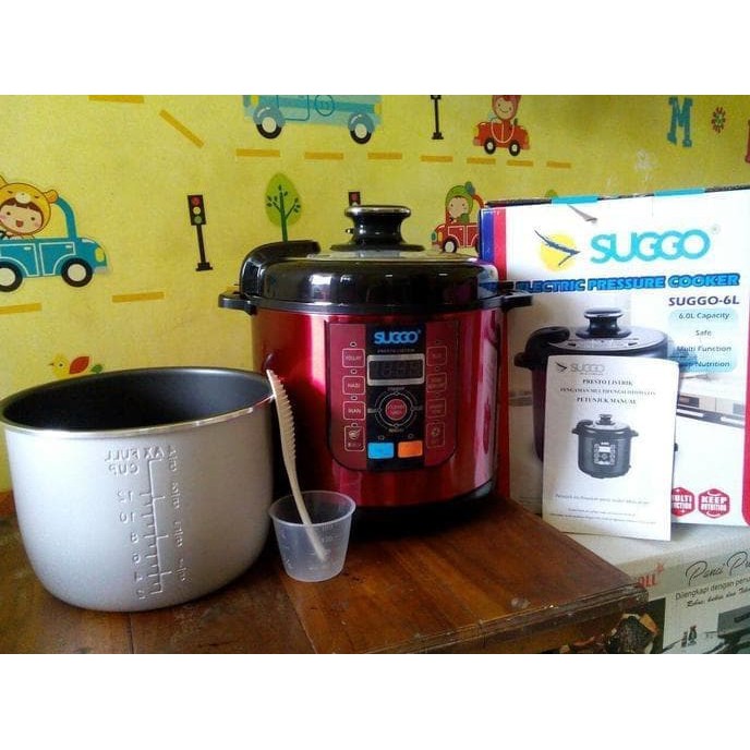 Suggo Rice Cooker &amp; Pressure Cooker / Presto Listrik Suggo 6Lt