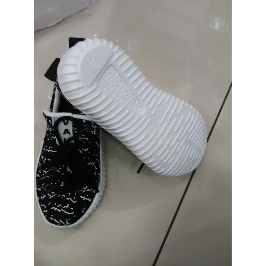 Sepatu Kets Anak Cewek 906/911 H23 Cuci Gudang