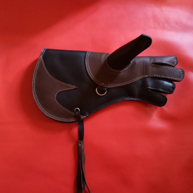 Glove sarung tangan elang