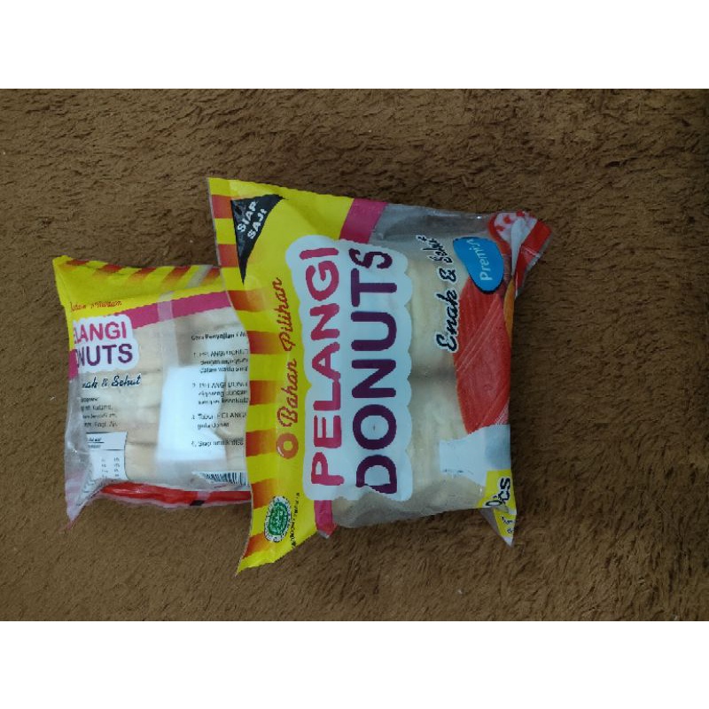 

Donuts Pelangi Besar Rasa kentang isi 10 - 580 gram