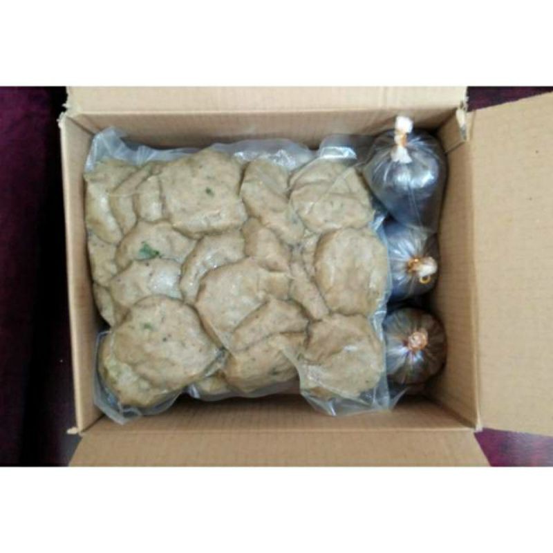 

PEMPEK KULIT 20 BUAH + CUKO
