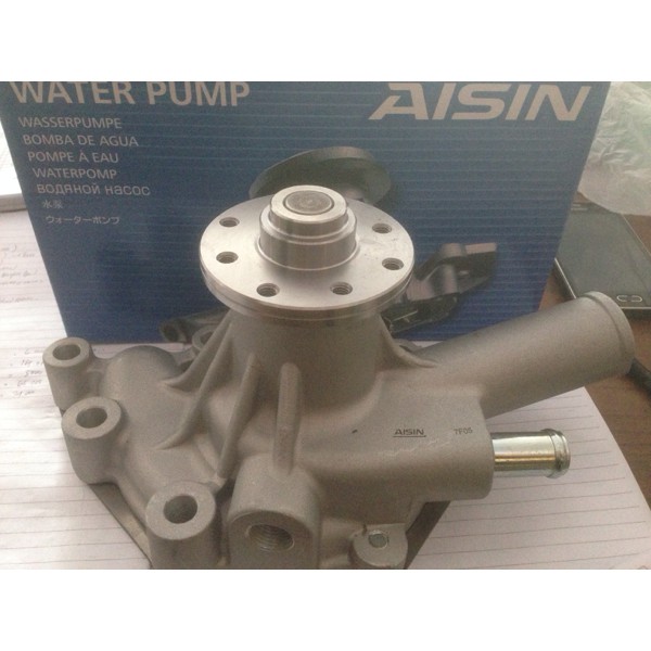 Water Pump Panther 2.3cc KBD 26 AISIN WPG 004V -ORIGINAL