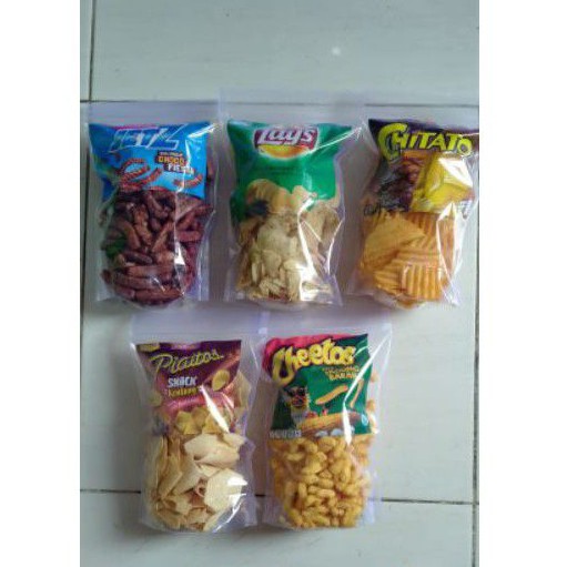 

TERMURAH!!! CHITATO LITE CHIKI TWIST JETZ PIATTOS KILOAN INDOFOOD 100GR