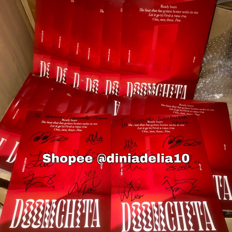 [READY STOCK] Signed Album Doomchita SN Secret Number Appmus Apple Music