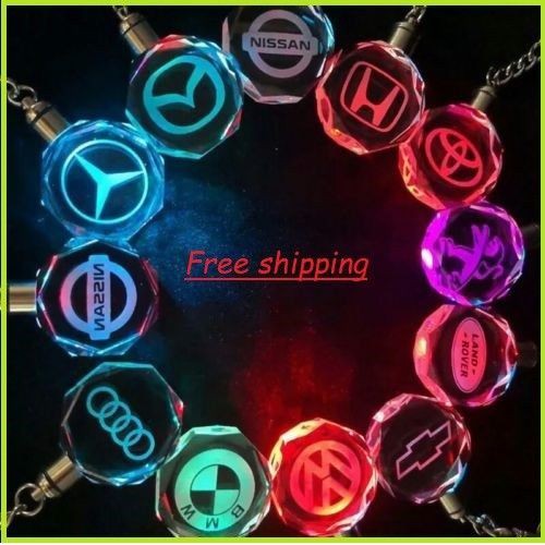 Gantungan Kunci Mobil Multicolor LED Car Key Chain Lampu Logo Toyota, Mitsubishi, Honda, BMW, MAzda