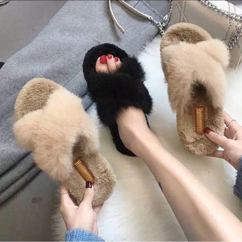 Sandal selop Bulu Alus
