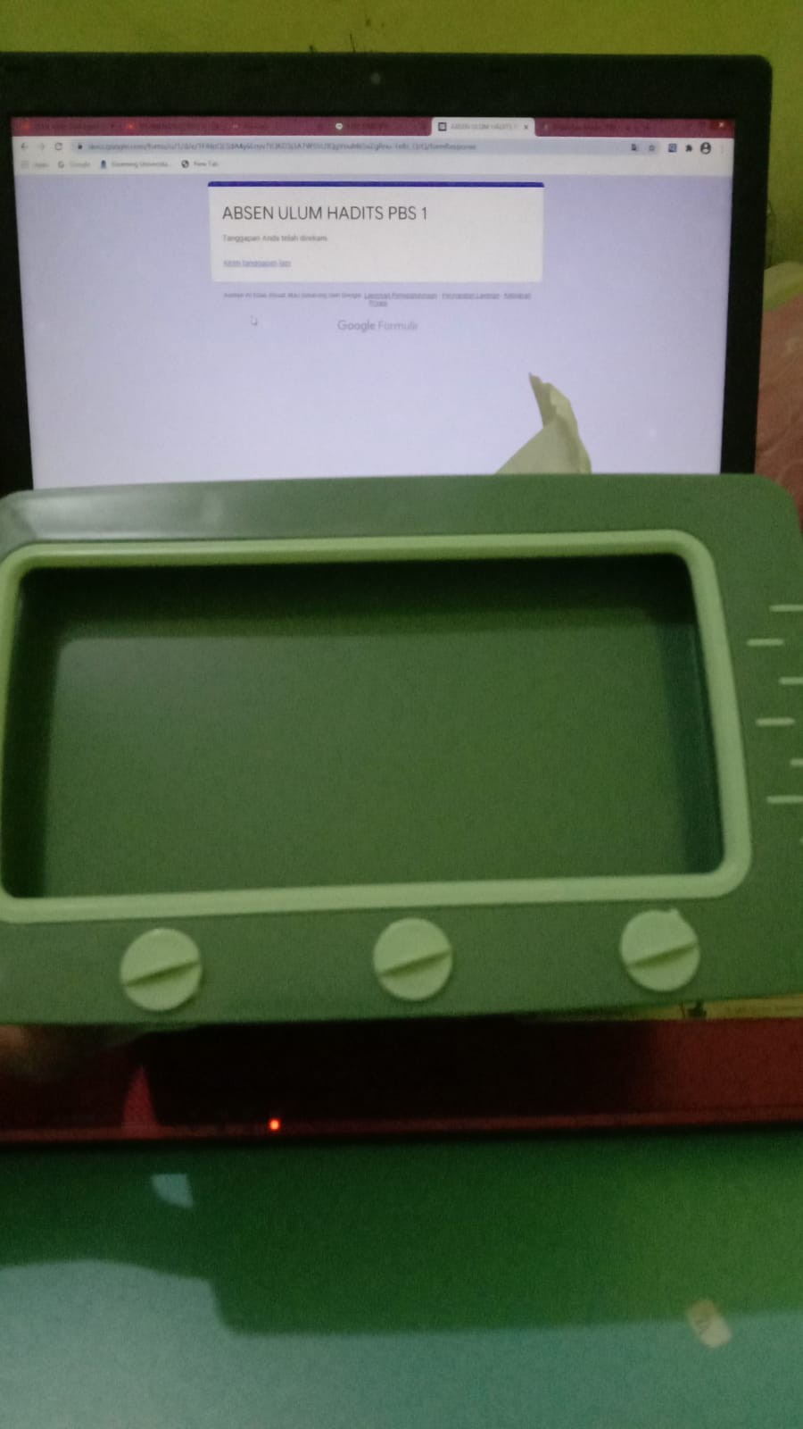 Kotak Tissue 2 In 1/ Tempat Tisu Tv + Hp Holder